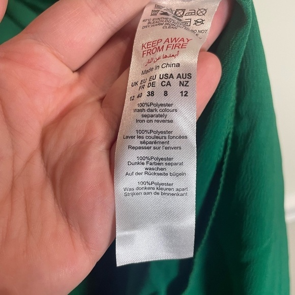 Nasty Gal Satin V Neck Slit Side Maxi Dress Green Size 8 NWT - Picture 9 of 9